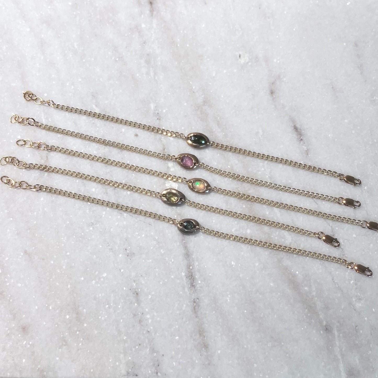 Semi Precious Stone & 14k Gold Chain Bracelet - NICKY CLARK INTERIORS